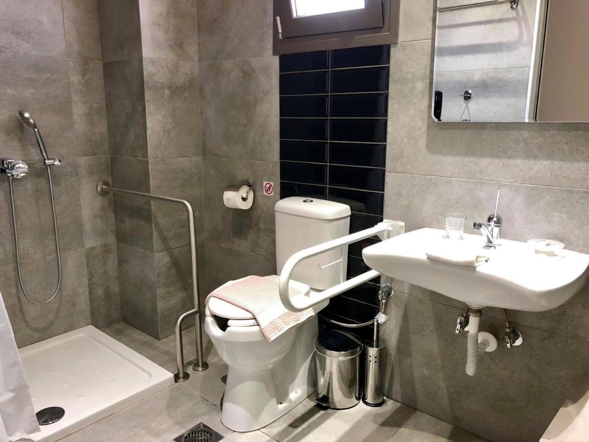 לימנריה Patiras Deluxe B&B מראה חיצוני תמונה