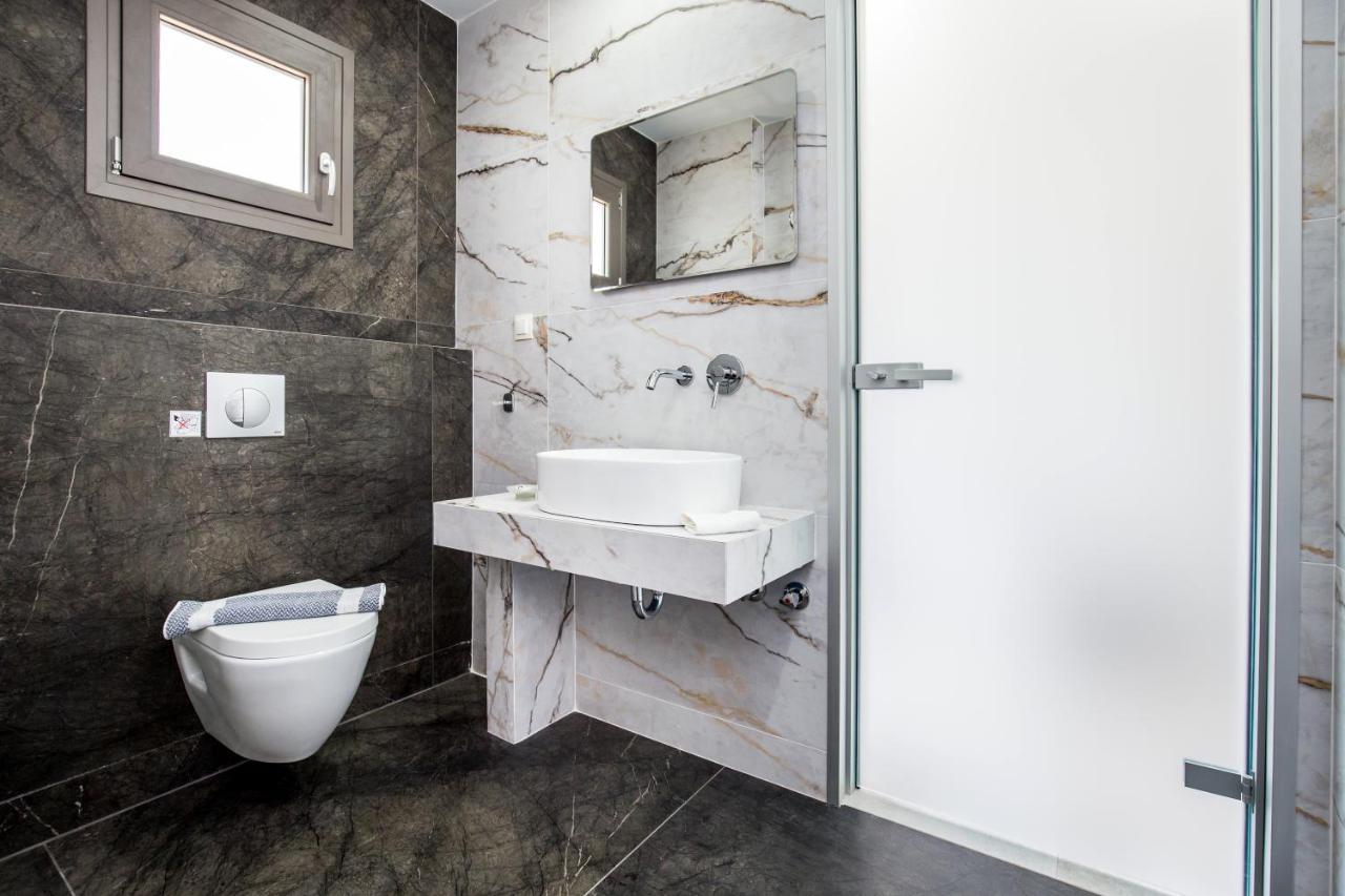 לימנריה Patiras Deluxe B&B מראה חיצוני תמונה