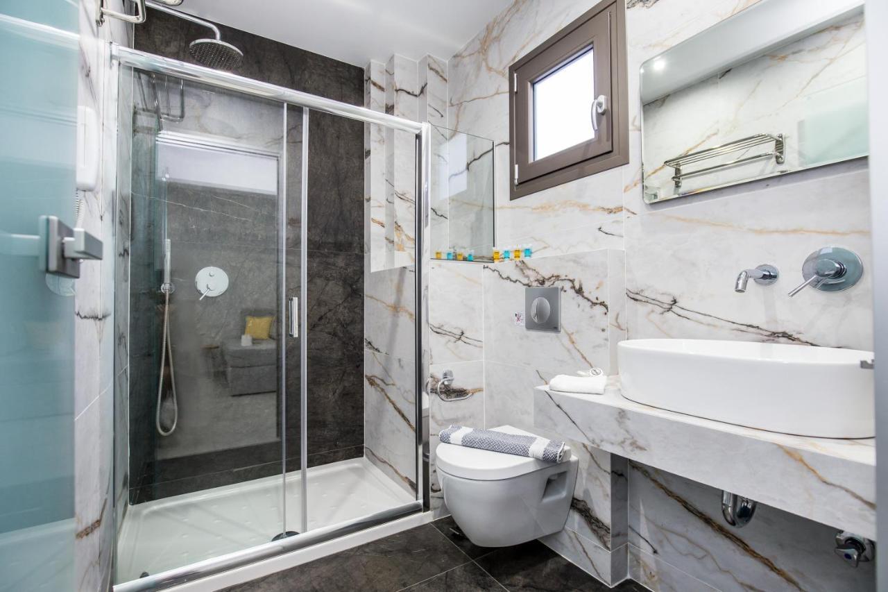 לימנריה Patiras Deluxe B&B מראה חיצוני תמונה