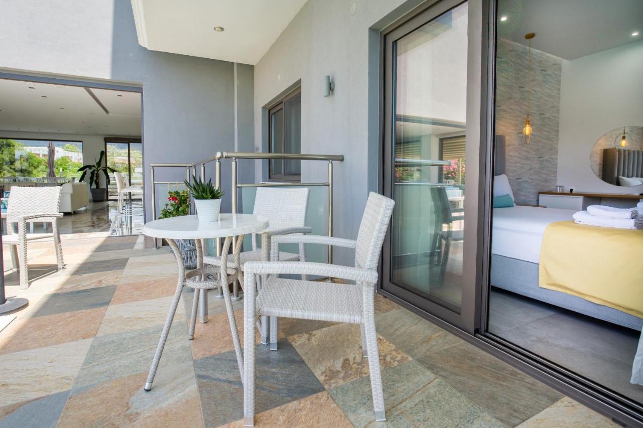לימנריה Patiras Deluxe B&B מראה חיצוני תמונה