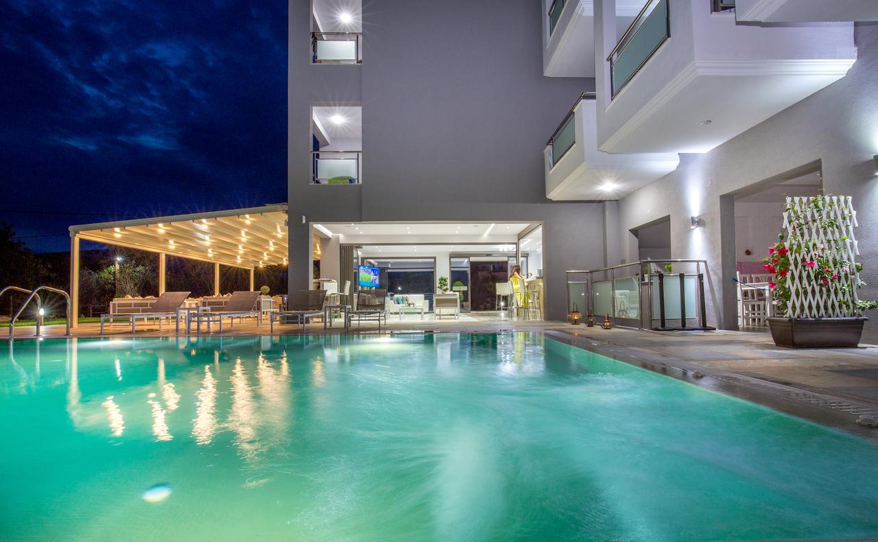 לימנריה Patiras Deluxe B&B מראה חיצוני תמונה